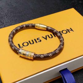 Picture of LV Bracelet _SKULVbracelet08ly16411077